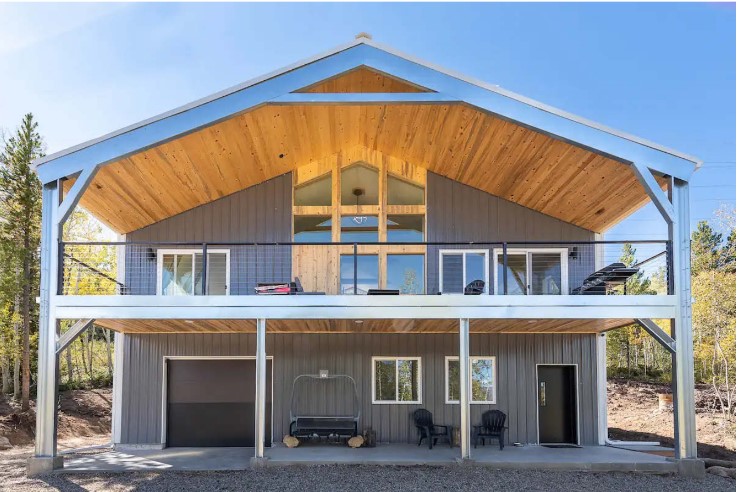 Modern galvanized steel barndominiums in Alhambra, Arizona, blending rustic charm with contemporary design